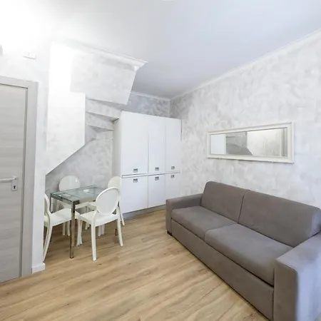 Domus Augustea - 2 Floor Apartamento *