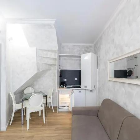 Domus Augustea - 2 Floor *